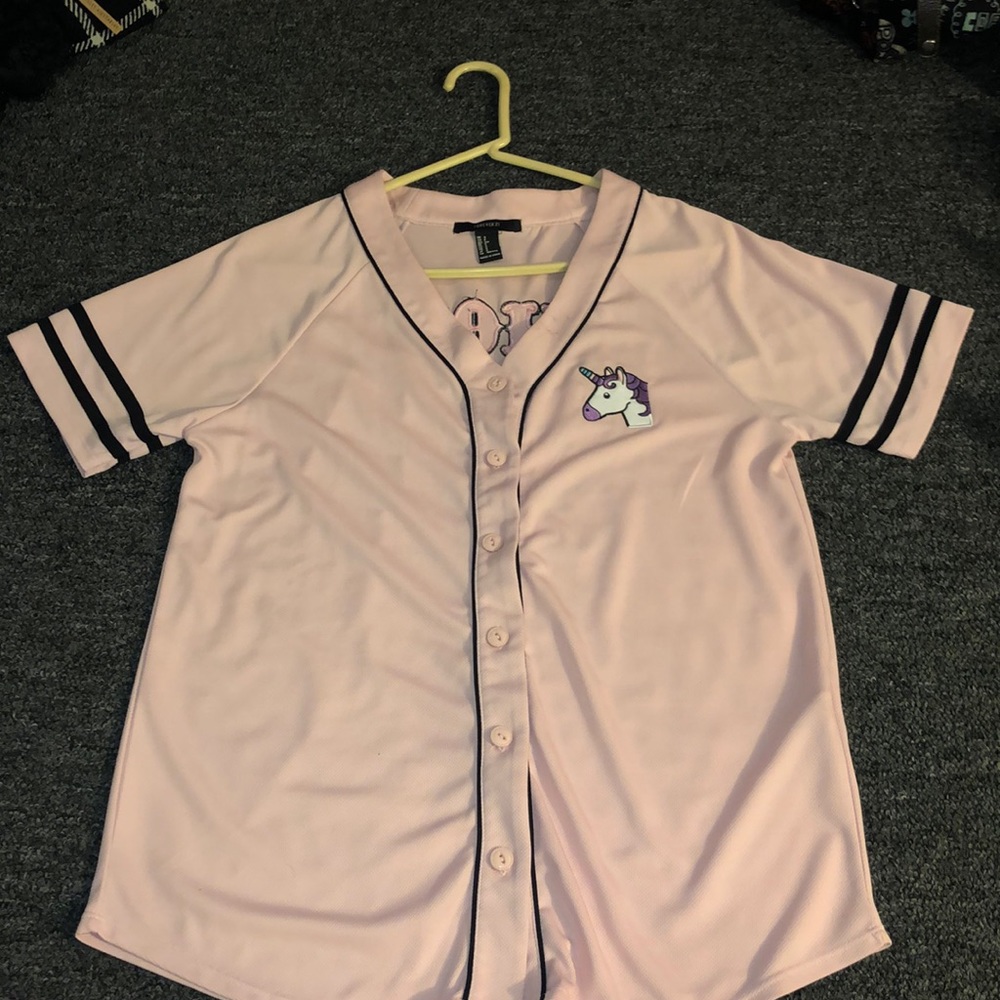 Forever 21 baseball tee